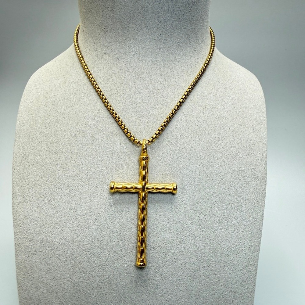 Gold Tone Cross Pendant‎ Box Chain Necklace 23" Christian Chic Statement Heavy